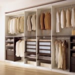 4 kiểu tủ quần áo tiết kiệm không gian tối đa cho nhà nhỏ.