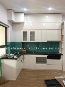 tủ bếp chung cư bằng nhựa chắc chắn