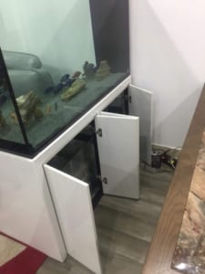 tu-be-ca-canh-bang-nhua
