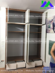 tu-nhua-ecoplast-4-canh-am-tuong