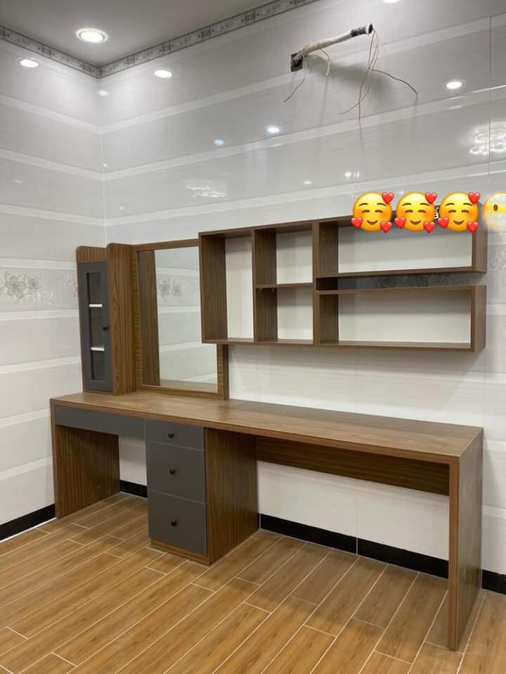 mãu bàn trang điểm liền bàn làm việc bằng nhựa